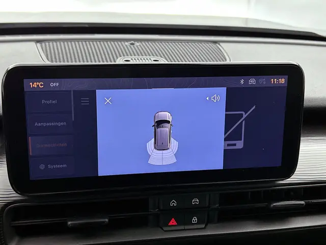 Jeep Avenger 1.2 Longitude 2024 Benzine 14