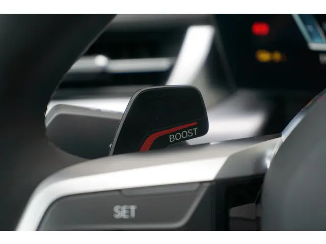 BMW iX1 eDrive20 67 kWh 2025 Elektrisch 18