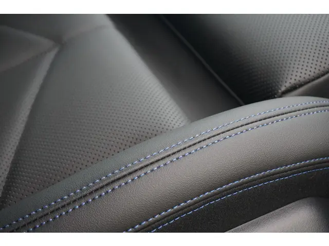 BMW 5 Serie Touring 530e 2024 Hybride Benzine 22