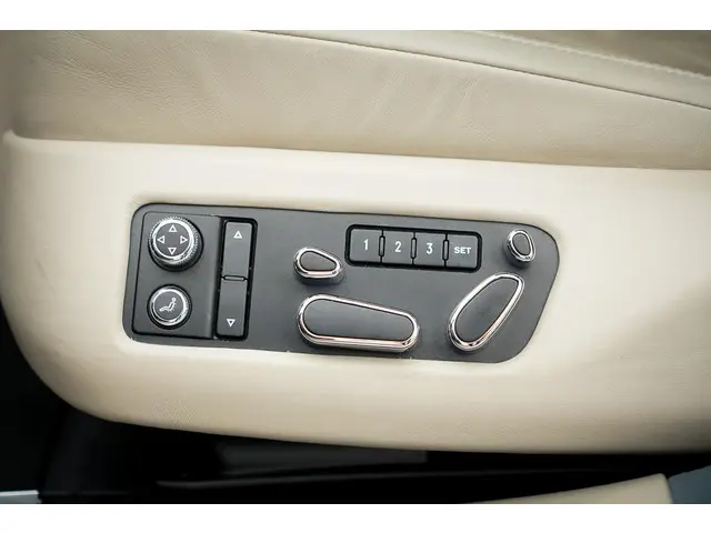 Bentley Flying Spur 6.0 W12 2016 Benzine 36