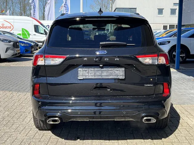 Ford Kuga 2.5 PHEV ST-Line X 2024 Hybride Benzine 7
