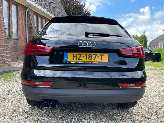 Audi Q3 1.4 TFSI CoD Design Pro Line Plus 2015 Benzine 8