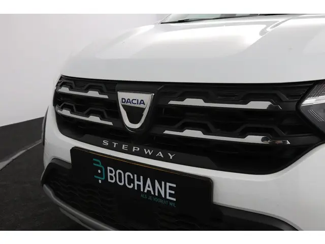 Dacia Sandero Stepway 1.0 TCe 90 Comfort 2023 Benzine 34