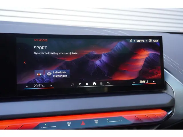 BMW X3 20 xDrive 2025 Benzine 23