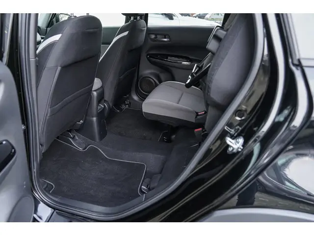 Honda Jazz 1.5i e:HEV CROSSTAR 2022 Hybride Benzine 31