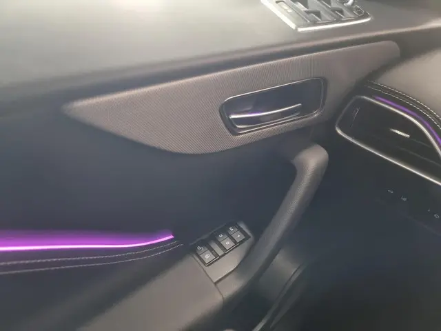 Jaguar F-PACE 3.0 S/C S AWD 35t 2018 Benzine 12