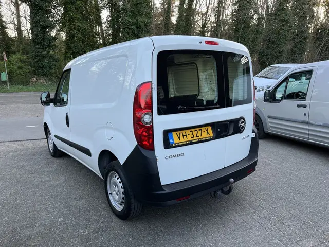 Opel Combo 1.3 CDTi L1H1 ec.Sel 2014 Diesel 4