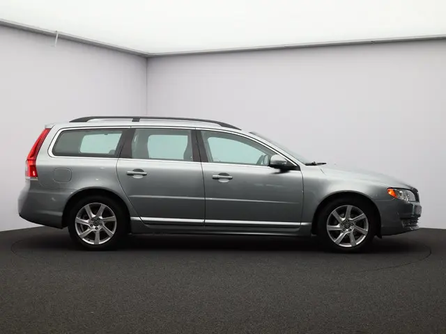 Volvo V70 T4 Nordic+ 2014 Benzine 7
