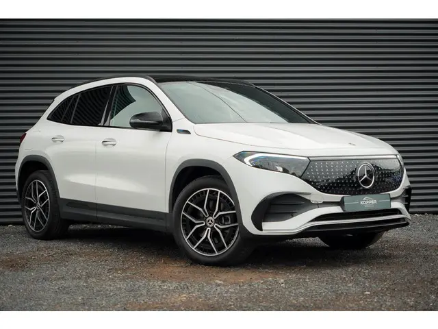 Mercedes-Benz EQA 250+ AMG Line 71 kWh 2024 Elektrisch 12