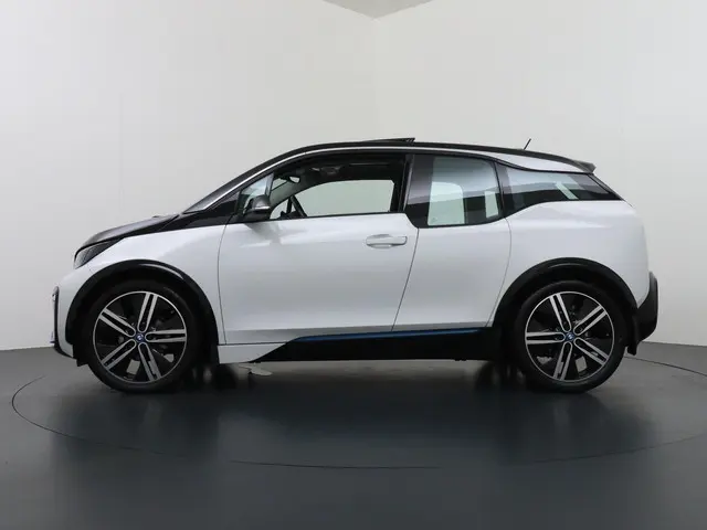 BMW i3 Basis iPerformance 94Ah 33 kWh 2018 Elektrisch 4