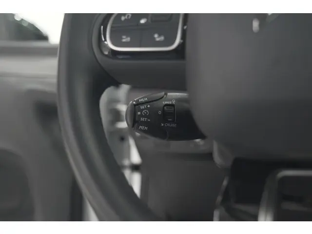 Citroën C3 PureTech 110 EAT6 Feel Edition 2020 Benzine 36