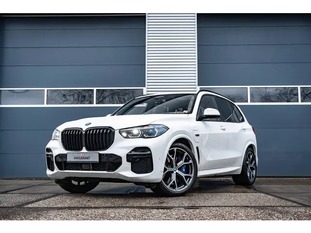 BMW X5 xDrive45e High Executive 2022 Hybride Benzine