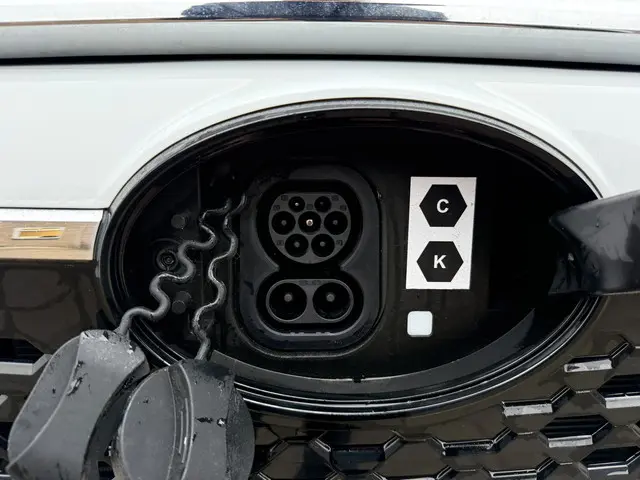 Maxus eDeliver9 65kWh 2025 Elektrisch 19