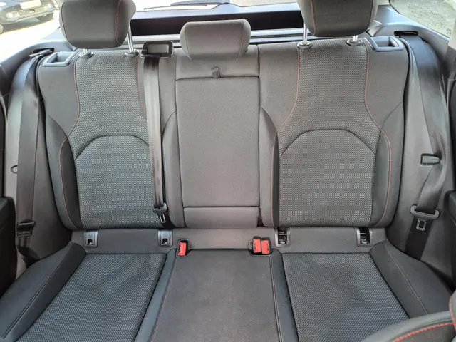SEAT Leon ST 1.4 EcoTSI FR Connect 2016 Benzine 7