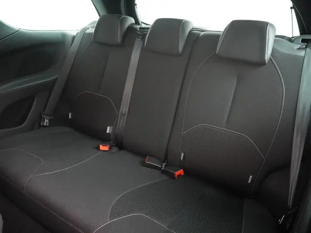 Citroën DS3 1.2 PureTech So Chic 2015 Benzine 10