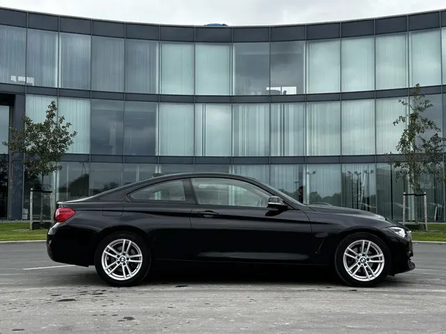 BMW 4 Serie Coupé 420i High Executive 2019 Benzine 15