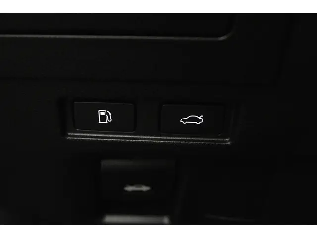 Lexus ES 300h Business Line 2024 Hybride Benzine 38