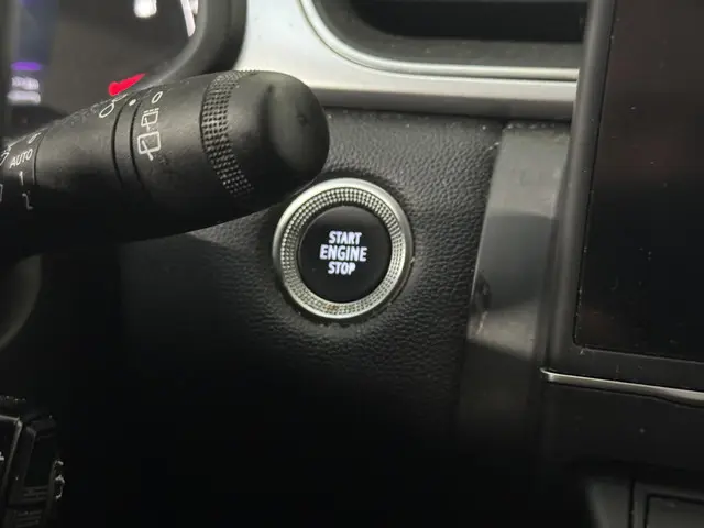 Renault Captur 1.3 mild hybrid 160 techno 2023 Benzine 8