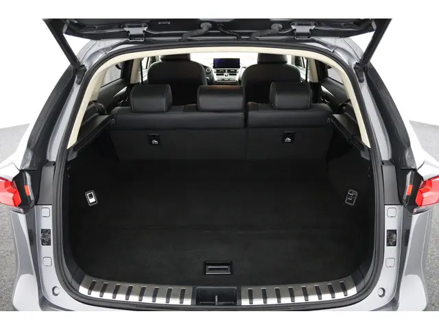 Lexus NX 300h AWD Luxury Line 2018 Hybride Benzine 22