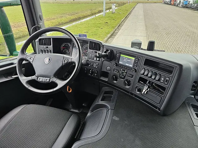 Scania P P320 2017 Diesel 8