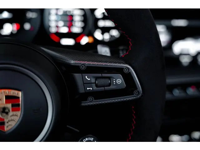 Porsche 911 Carrera Cabriolet 2020 Benzine 26