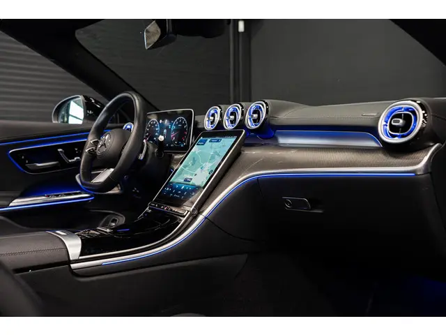 Mercedes-Benz CLE Cabriolet 200 AMG Line 2024 Benzine 26