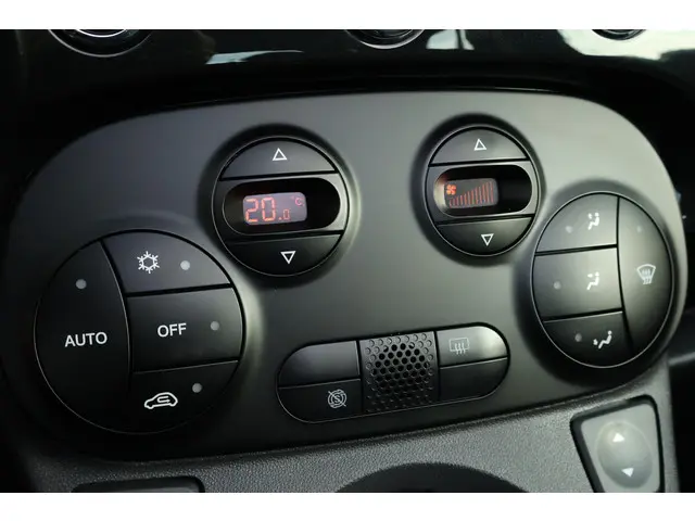 Fiat 500C 0.9 TwinAir Rock Millionaire 2013 Benzine 23