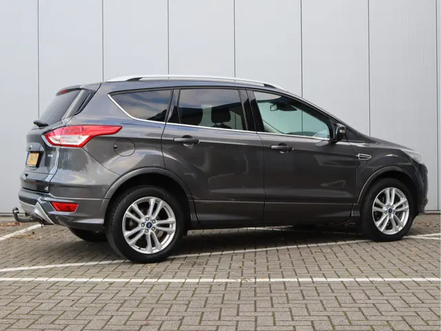 Ford Kuga 1.5 Titanium Styling Pack 2016 Benzine 5