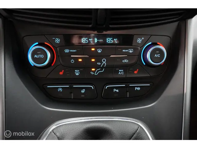 Ford Kuga 1.5 EcoBoost Titanium 2019 Benzine 28