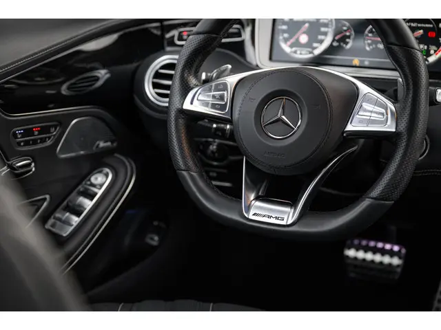 Mercedes-Benz S-Klasse Coupé AMG 65 2015 Benzine 15