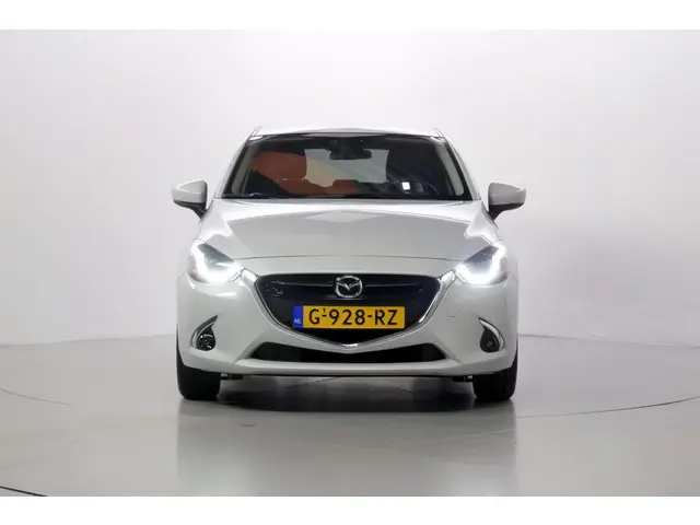 Mazda 2 1.5 90pk Automaat GT-M 2019 Benzine 43
