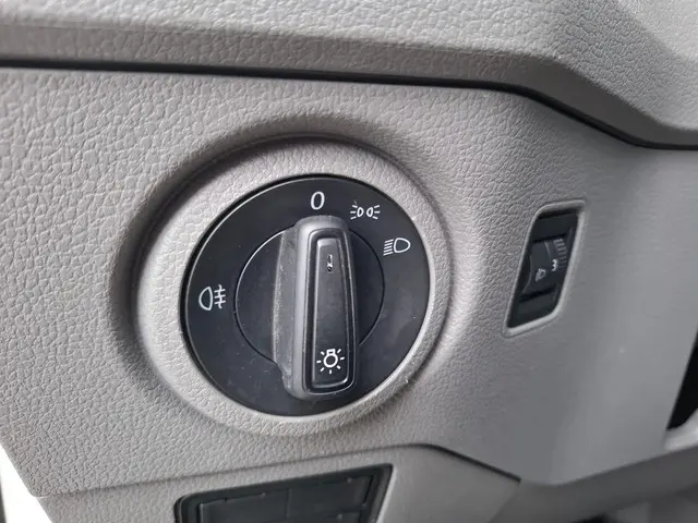 Volkswagen Crafter 35 2.0 TDI L3H3 Highline 2020 Diesel 23