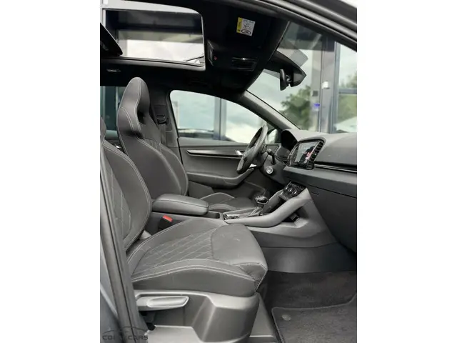 Škoda Karoq 2.0 TSI 4x4 Sportline Business 2022 Benzine 45