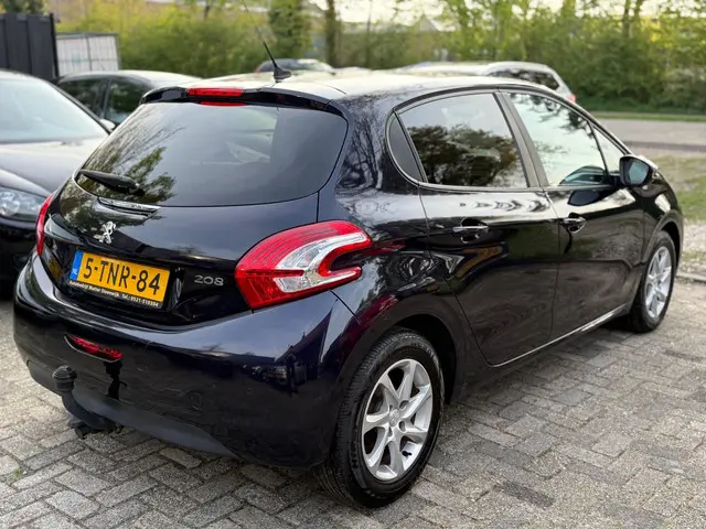 Peugeot 208 1.2 VTi|Airco|Trekhaak|Cruise|Navi 2014 Benzine 5