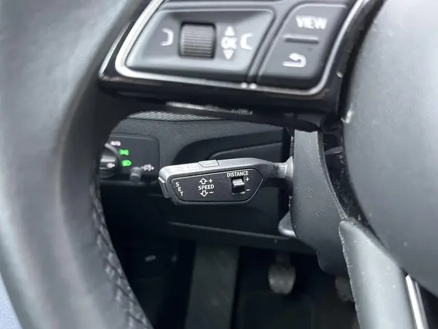 Audi Q2 30 TFSI Business Edition 2021 Benzine 34