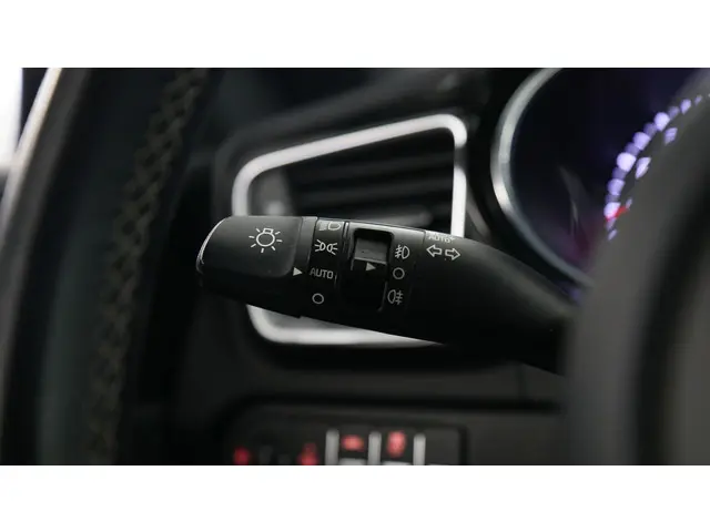 Kia Ceed 1.0 T-GDi GT-Line Edition 2021 Benzine 24