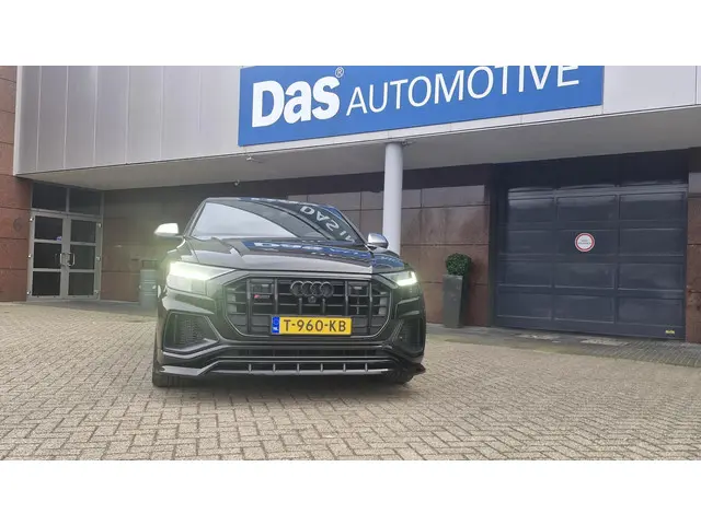 Audi SQ8 4.0 TFSI SQ8 quattro 2022 Benzine 4