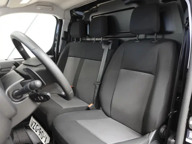 Peugeot Expert 2.0 BlueHDI 145PK L3 2023 Diesel 29