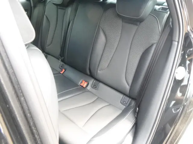 Audi A3 Sportback 1.4 TFSI S-LINE 2X LEDER 2016 Benzine 14