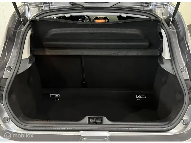 Renault Clio 0.9 TCe ECO Night&Day 2015 Benzine 12