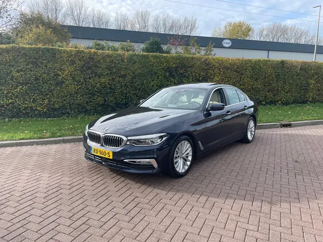BMW 5 Serie 530i High Executive 2018 Benzine 2