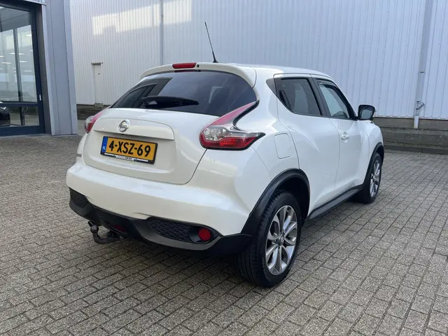 Nissan Juke 1.2 DIG-T S/S Connect Edition 2014 Benzine 65