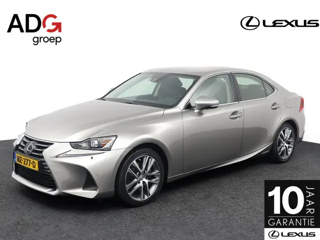 Lexus IS 300h Hybrid Business Line 2017 Hybride Benzine