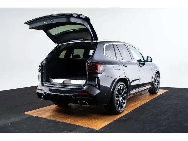BMW X3 xDrive30e High Executive 2022 Hybride Benzine 11
