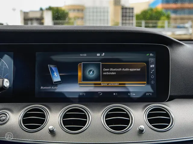 Mercedes-Benz E-Klasse 200 Ambition 2016 Benzine 26