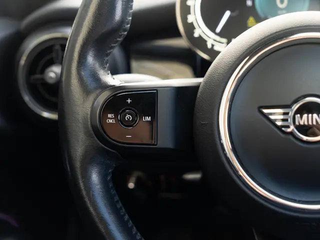 MINI 3-Deurs Cooper 2022 Benzine 20