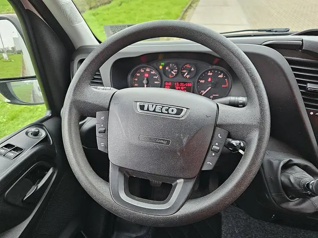 Iveco Daily 35S18 2018 Diesel 10
