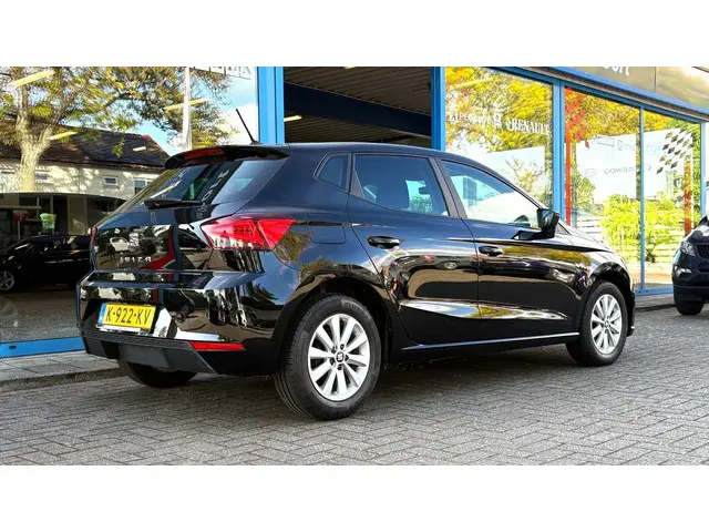 SEAT Ibiza 1.0 TSI Style Business Intense 2021 Benzine 6