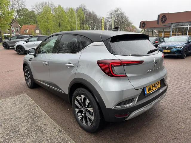 Renault Captur 1.3 TCe 140PK EDC TECHNO 2024 Benzine 8