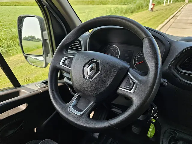 Renault Master 2.3 2020 Diesel 10